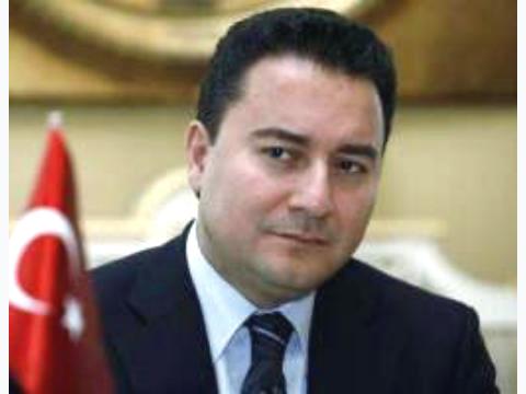 وزير خارجية تركيا يبدأ غدا جولة تشمل اليمن والبحرين وليتوانيا
