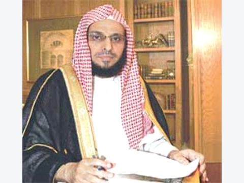د.عائض القرني: اليمنيون صنّاع المجد وسوف يجيدون حل مشكلاتهم بحكمتهم