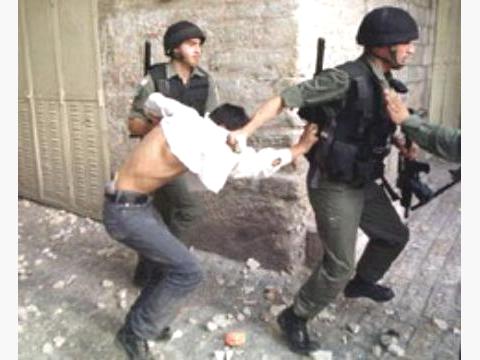 الاحتلال الإسرائيلي اعتقل العام الماضي 2500 فلسطيني