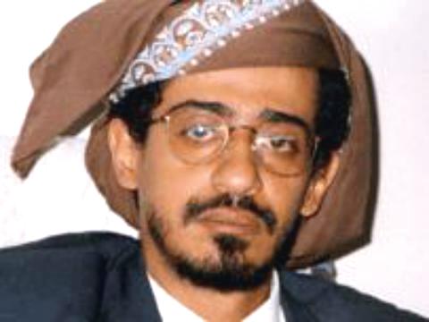 مبعوث رئاسي في منزل الفضلي يطلب منه مغادرة البلاد خلال 3 أيام والجواب: لن أغادر إلا شهيداً
