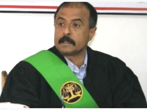الإعدام لأربعة والسجن لـ11 آخرين من عناصر الحوثي في بني حشيش