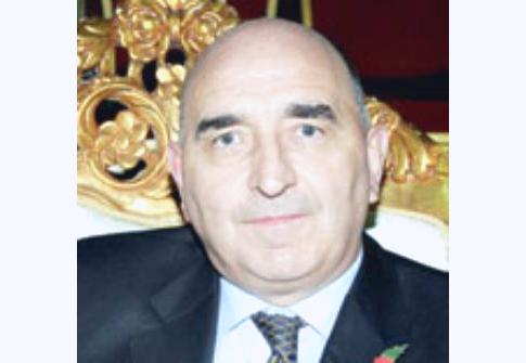 السفير البريطاني في السعودية يدعو لتنسيق دولي لدعم اليمن