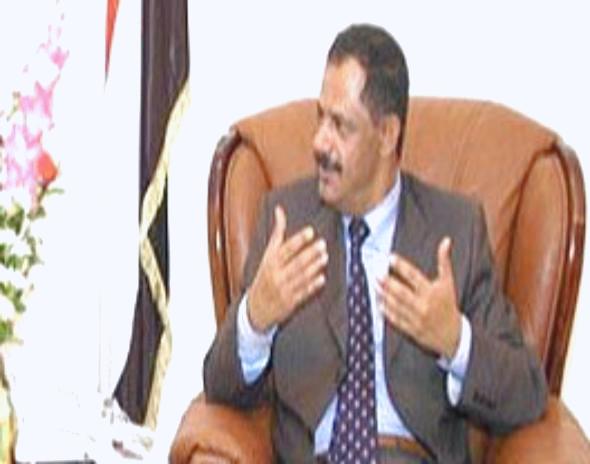 رئيس الوزراء يبحث جوانب نشاط شركة طيران السعيدة