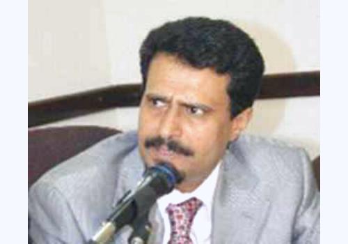 مقال لعبدالرحمن الراشد يطيح بمحافظ صعدة حسن مناع