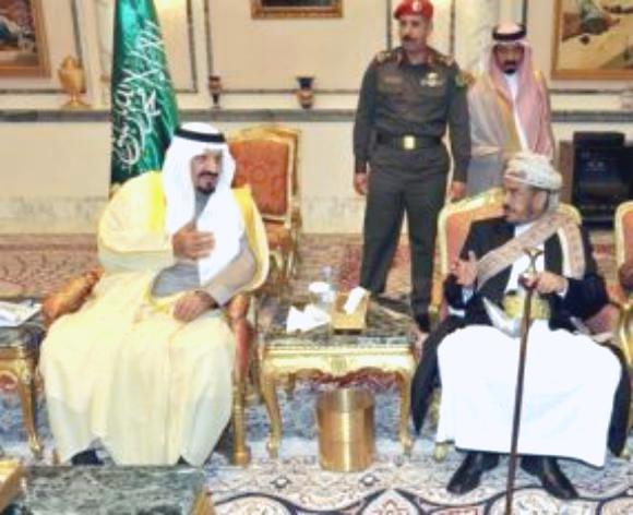 الأمير سلطان يستقبل الشيخ الشايف ويتبرع للأيتام والمعاقين في اليمن