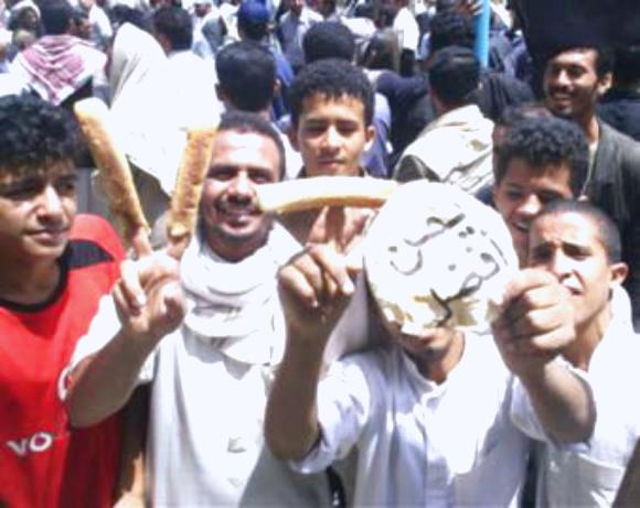 تحذيرات دولية من  خطورة الفقر والفساد على الوضع في اليمن