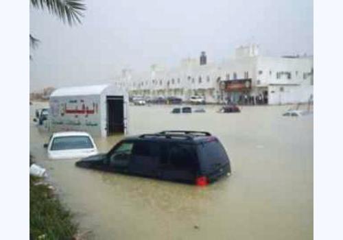 أمطار الرياض: خسائر بالجملة للمحال التجارية