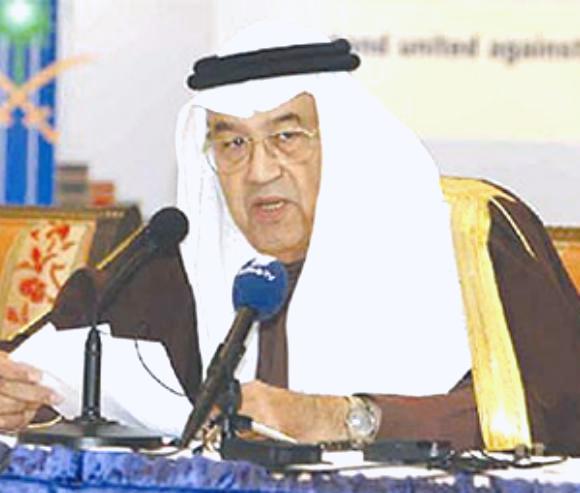 وفاة وزير العمل السعودي غازي القصيبي