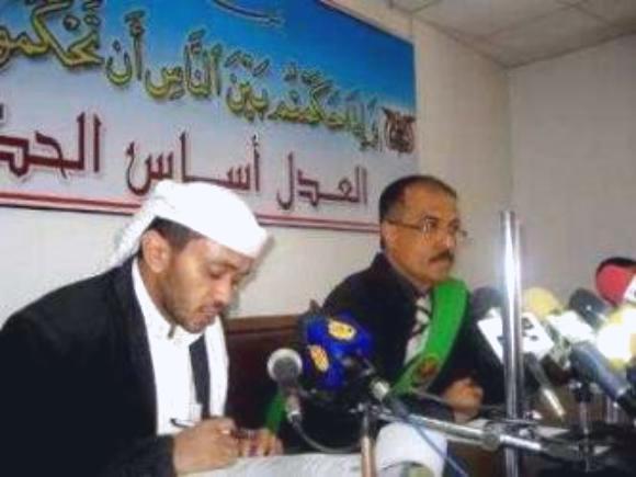 متهم بالانتماء للقاعدة يقول إنه نسق مع قيادات عليا في الأمن السياسي