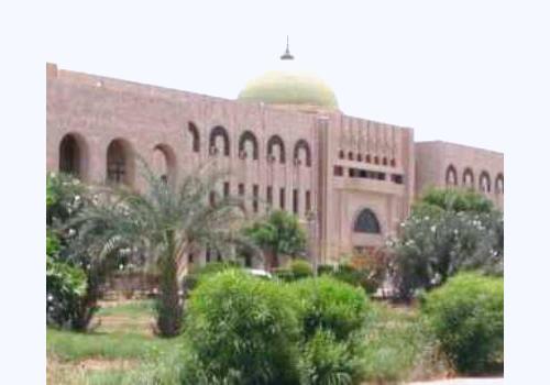 جامعة عدن تنظم ندوة توعوية عن أمراض السرطان