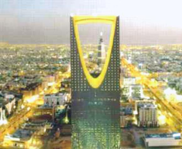 السعودية تقر ميزانية 2011 بإنفاق يصل إلى 580 مليار ريال