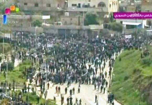 مصدر حقوقي : 37 قتيلا في سوريا