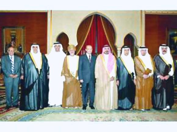وزراء خارجية الخليج يعربون عن قلقهم من أوضاع اليمن ويدعون لتهيئة الأجواء لنقل السلطة
