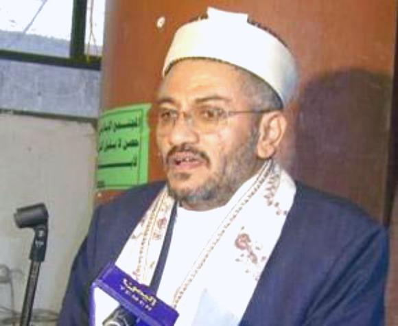 الهتار: 3 لجان حكومية تعطي مكافآت لعدد من قادة القاعدة