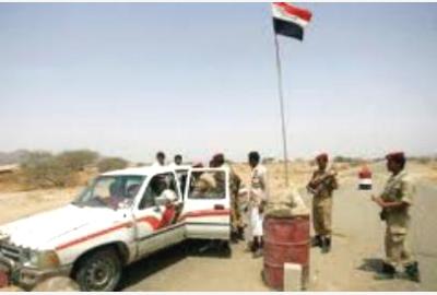 الضالع: اصابة جندي ومواطن في اطلاق نار بنقطة امنية