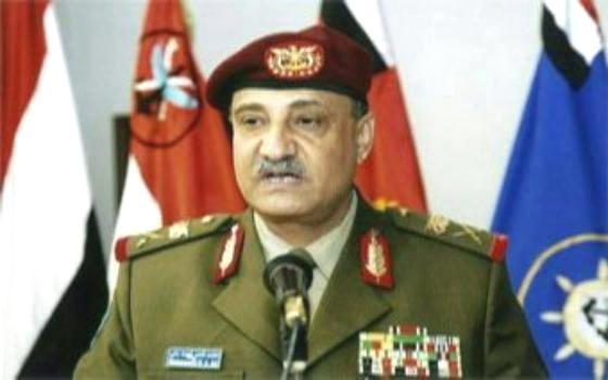 نجاة وزير الدفاع ورئيس هيئة الأركان من محاولة اغتيال في عدن