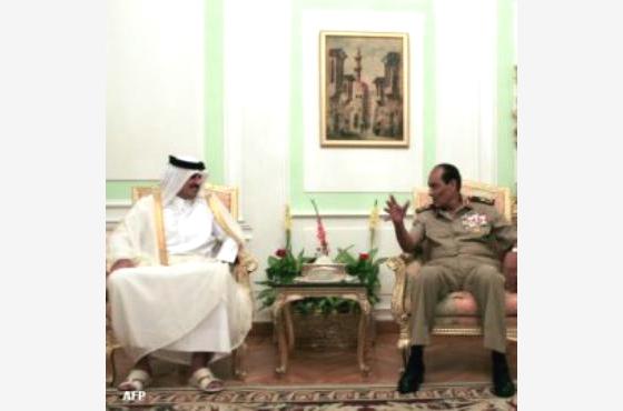 قطر تدعم موازنة مصر بنصف مليار دولار