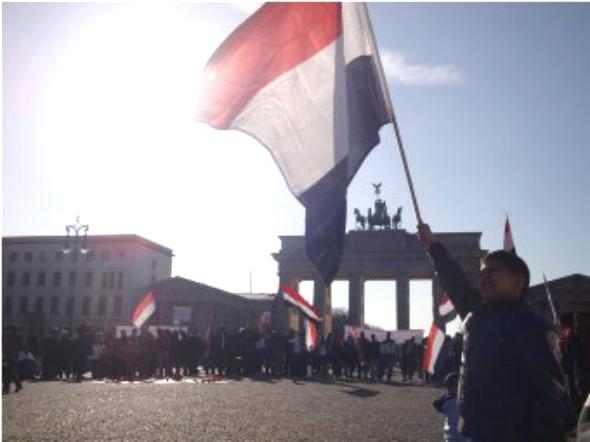  شباب الثورة في برلين