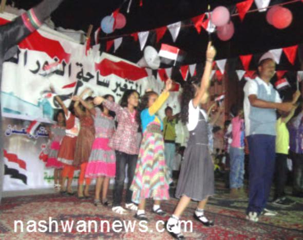 شباب الثورة في عدن يحيون عيد الإستقلال بمهرجان خطابي وفني حاشد