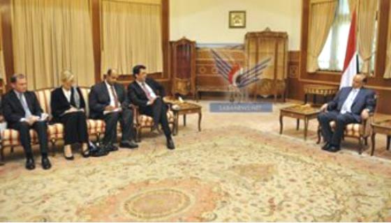 الاتحاد الاوربي يجدد دعمه للرئيس هادي ويحذر من عرقل تنفيذ التسوية السياسية
