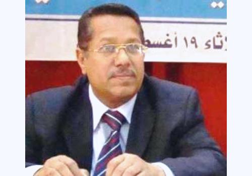 الدكتور بن دغر: الفيدرالية التي يدعو لها علي ناصر محمد والعطاس مرفوضة