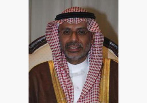 كلية الطب والعلوم الصحية بجامعة عدن تتسلم كتباً ومراجع من بقشان