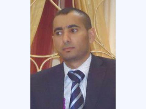 الكاتب همدان العليي ينفي إرسال مقالاته لموقع «إسرائيلي»