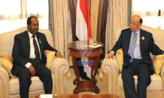 الرئيس هادي يستقبل أمين عام مجلس التعاون الخليجي والرئيسين الفلسطيني والصومالي