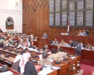ضبط مصنع للخمور في اب