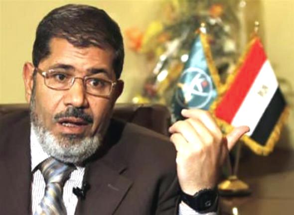 الشاعر الإخواني عبدالرحمن العشماوي يوجه قصيدة إلى مرسي عن موقفه من ثورة سوريا (النص)