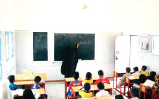 منظمة كير ودبي للعطاء يبدأن برامج لتطوير البنية التحتية لمدارس في ريف اليمن
