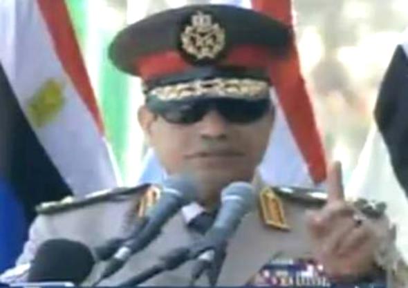 السيسي يدعو مناصري الانقلاب لتفويضه بقتل المتظاهرين المؤيدين لمرسي