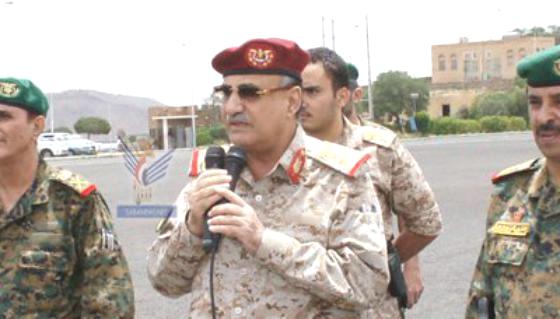 وزير الدفاع يتفقد أحوال المقاتلين في العمليات الخاصة ومكافحة الإرهاب
