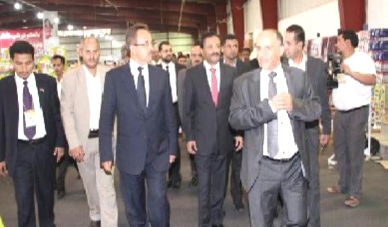 تدشين معرض التعليم ومهرجان العودة للمدرسة بالعاصمة صنعاء