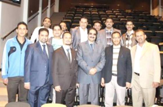 الدكتوراة للباحث اليمني صالح النظاري من جامعة الملك سعود بالرياض