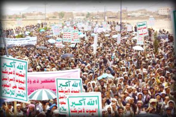 الحوثيون يتظاهرون بصنعاء ويحشدون اعتصامات مسلحة بمداخلها واتهامات للدفاع بتمونيها