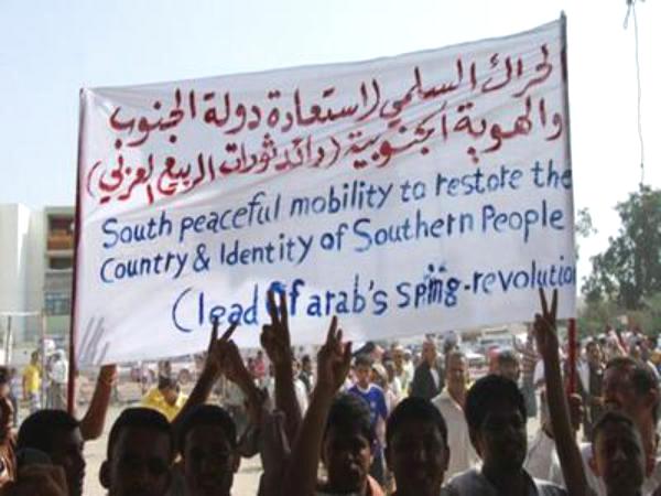 ذكرى ثورة أكتوبر اليمنية: ذهب المستعمر وبقيت مشكلاته