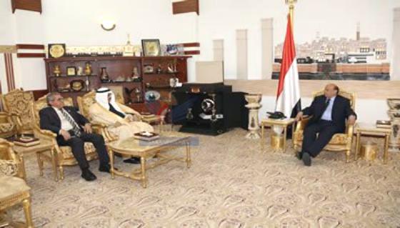 الرئيس هادي يستقبل مبعوث مجلس التعاون ويتطلع لاستمرار الدعم الخليجي
