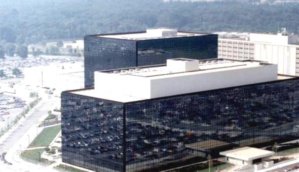 عشرون وسيلة تعذيب استخدمتها المخابرات الأمريكية(CIA)