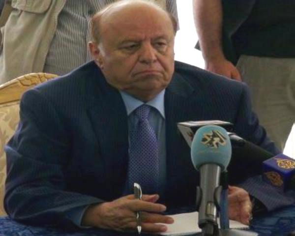 فشل الوساطة بين هادي والسقاف وتظاهرات في أبين تطالب بتجنيد جنوبيين