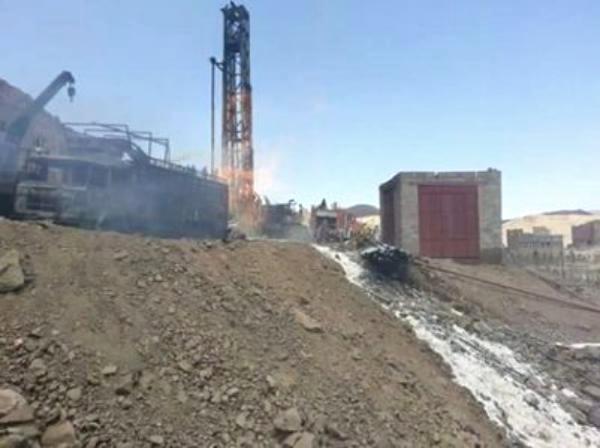 خبير جيولوجي لنشوان نيوز: هذا هو التفسير العلمي للبئر "الغازية" في خولان
