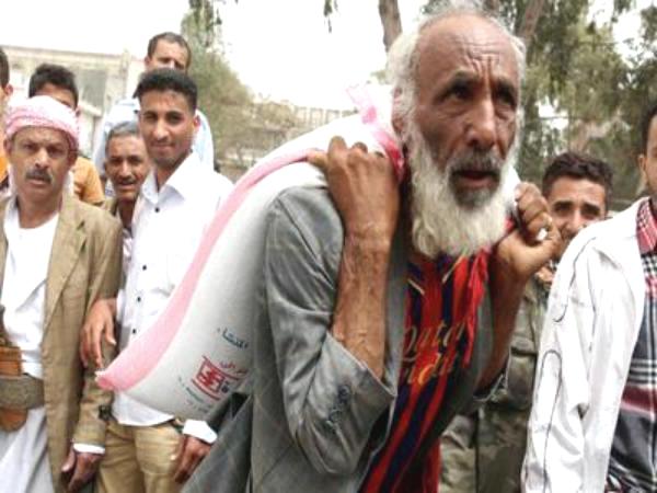 أثرياء الحرب.. يمنيون يستغلون عاصفة الحزم لجني مكاسب اقتصادية