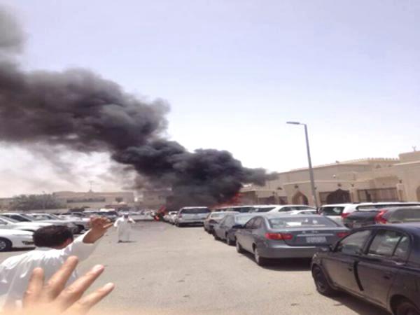 تنظيم الدولة يتبنى الهجوم على مسجد بالدمام السعودية (فيديو)
