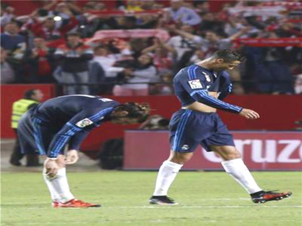 اشبيلية يقسو على ريال مدريد ويلحق به أول خسارة في الليجا (فيديو)