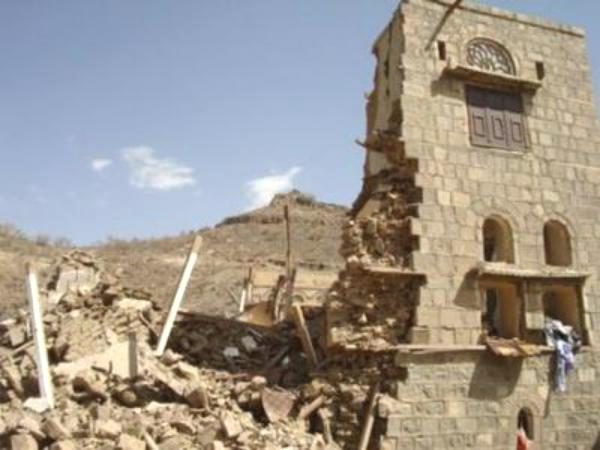 خبزة.. البلدة التي حولها الحوثيون إلى ركام