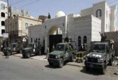 محكمة في صنعاء تقضي بقطع اليد والرجل لمدان بالحرابة والسرقة