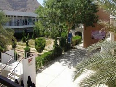 جامعة حضرموت تقرر تأجيل عامها الدراسي