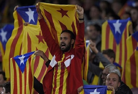 برشلونة يستعيد انفراده بصدارة الليغا (فيديو)