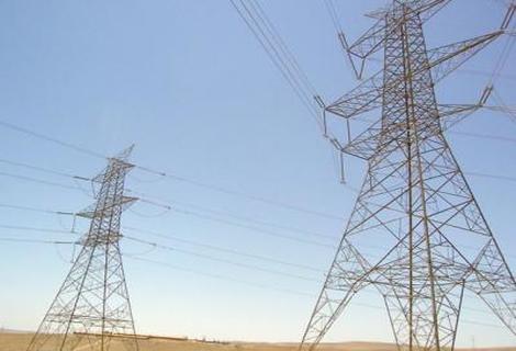 الفريق الفني يبدء بإصلاح خطوط نقل الكهرباء ابتداء من يوم غد
