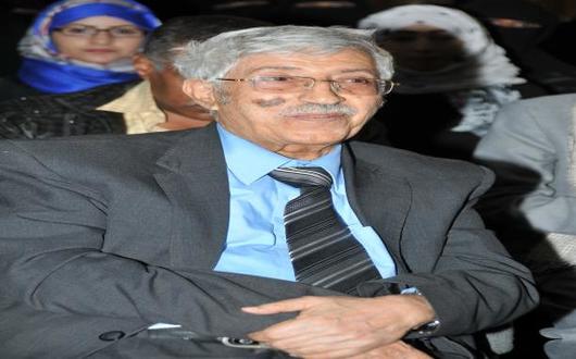 عبد العزيز المقالح: أخطر ما يواجهنا الغزو من الداخل (حوار)